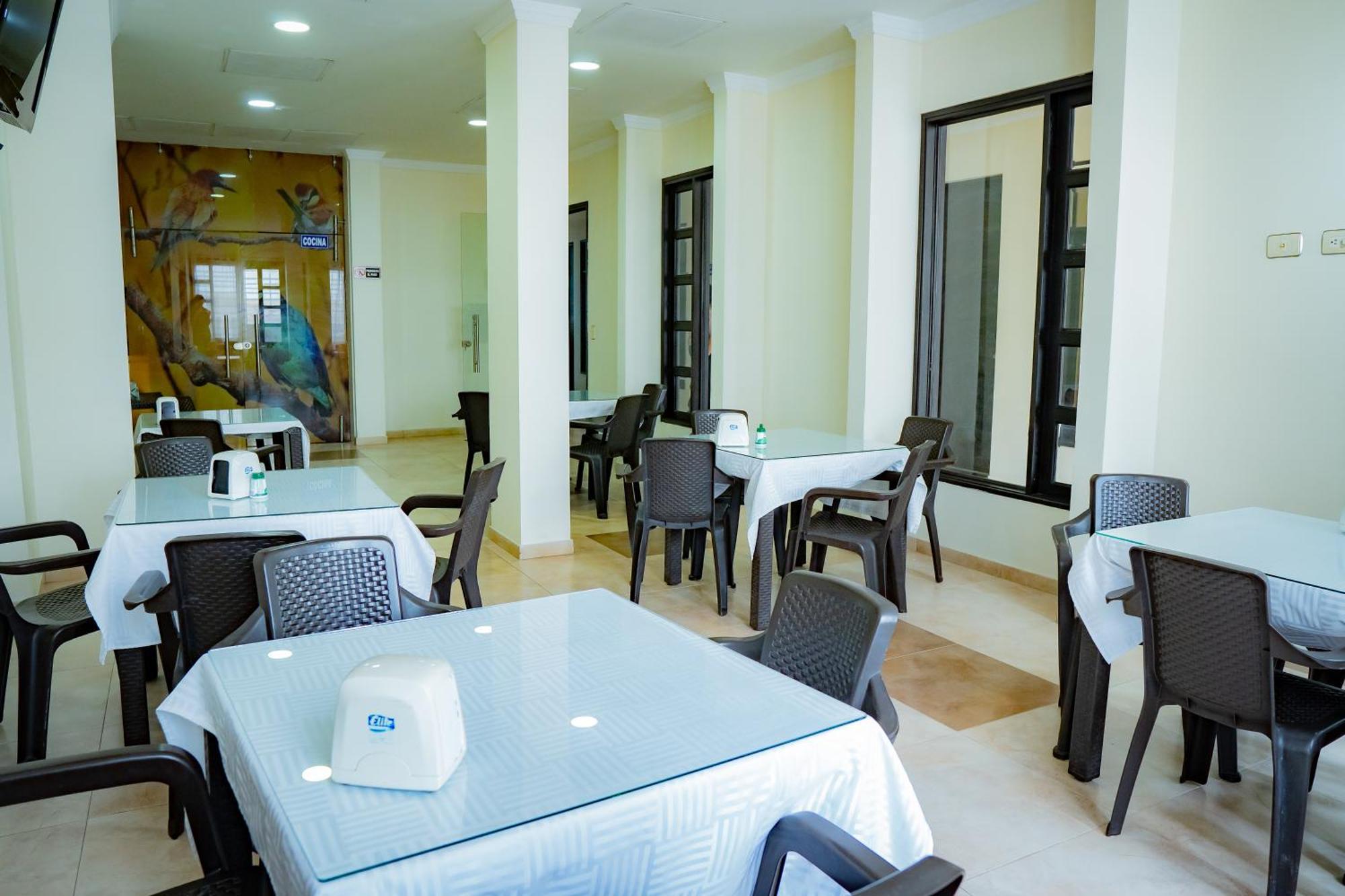 Kalina Hotel Girardot Eksteriør bilde