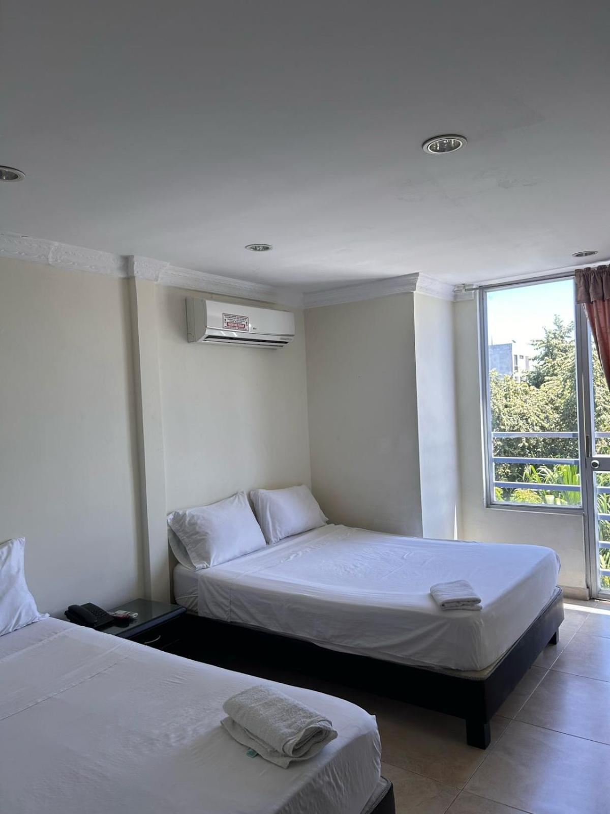 Kalina Hotel Girardot Eksteriør bilde